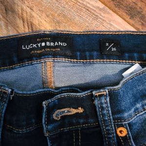 SIZE 2/26 LUCKY BRAND JEANS